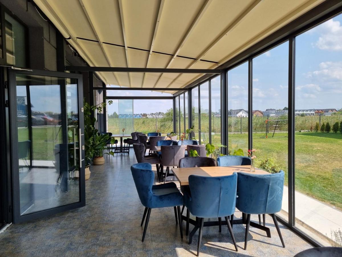 Apartamenty Przystanek Plaza Сарбиново Экстерьер фото